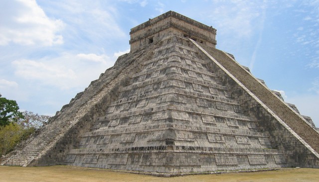 Mayan Pyramid of Kukulkan - The Castle (El Castillo)