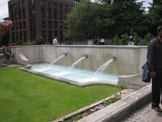 Fountain outside St Paul's Cathedral
